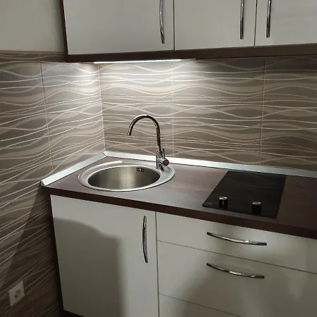 Apartman Titanic 1 多博伊