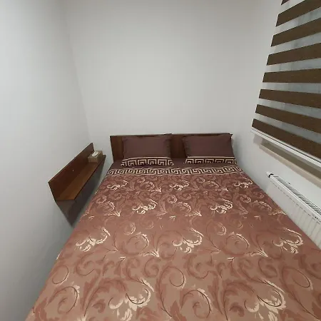 Apartman Titanic 1 公寓